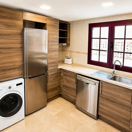 Вилла Caleta Dragos 4 Luxury House Калета-де-Фусте